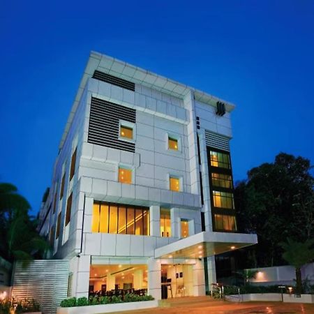 Hotel Hills Park Pathanāmthitta Dış mekan fotoğraf