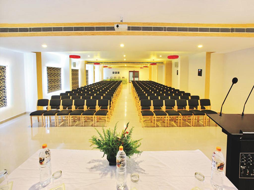 Hotel Hills Park Pathanāmthitta Dış mekan fotoğraf