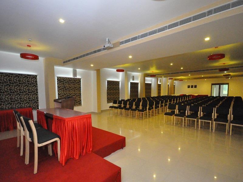 Hotel Hills Park Pathanāmthitta Dış mekan fotoğraf